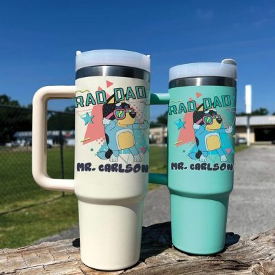 bluey-cartoon-custom-stanley-quencher-40oz-stainless-steel-tumbler-with-handle-lmlui.jpg
