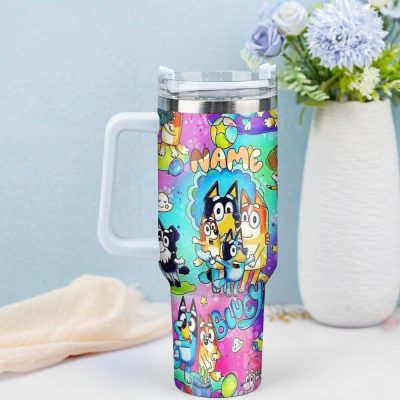 the-family-bluey-cartoon-custom-stanley-quencher-40oz-stainless-steel-tumbler-with-handle-gc9p2.jpg