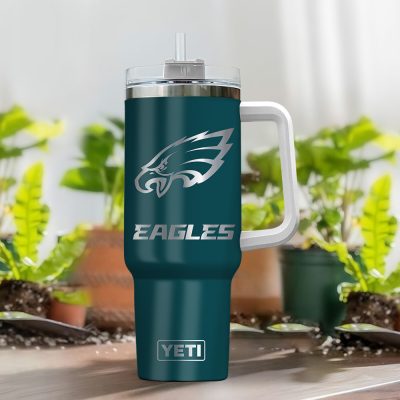 philadelphia-eagles-nfl-laser-engraved-effect-custom-stanley-quencher-40oz-stainless-steel-tumbler-with-handle-dem7i.jpg