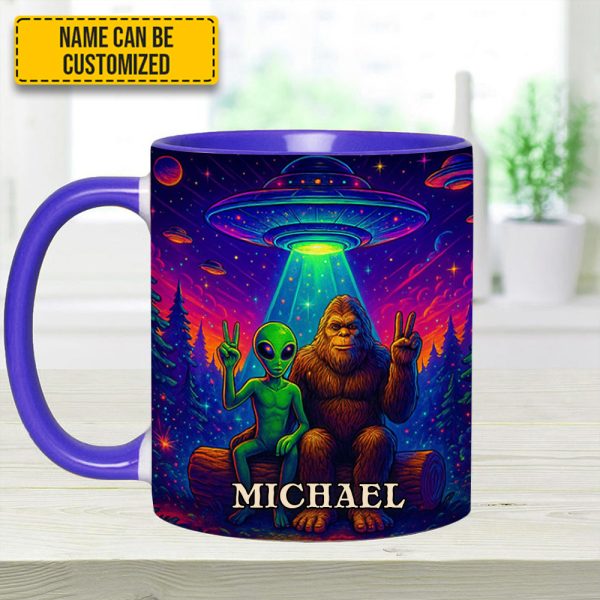 Intergalactic Buddies – Personalized Bigfoot & Alien Accent Mug