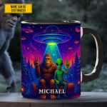 Intergalactic Buddies – Personalized Bigfoot & Alien Accent Mug