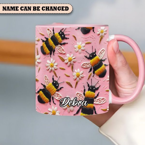 Personalized Bee & Daisy Accent Mug – Embroidered  Style