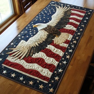 Bold_Eagle_Quilted_Table_Runner_NCU0DK8454_56b4640b-bcf1-4d48-ac30-628d9db561df.jpg