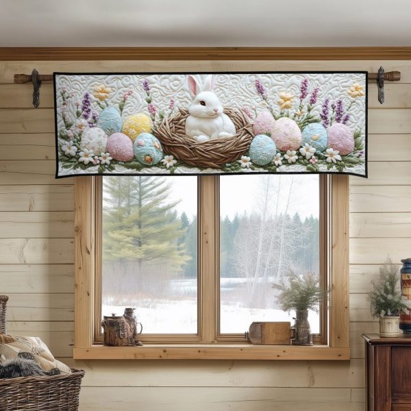 Hoppy Days Quilted Valance