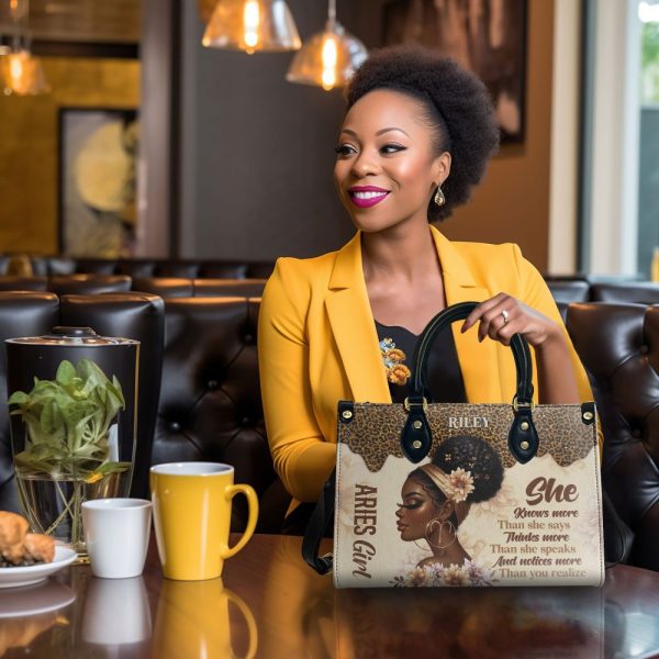 She Knows - Personalized Leather Handbag Sbhn09