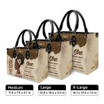 She Knows - Personalized Leather Handbag Sbhn09