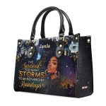 I'Ve Survived Too Many Storms - Personalized Leather Handbag Sblhblm1446Ta